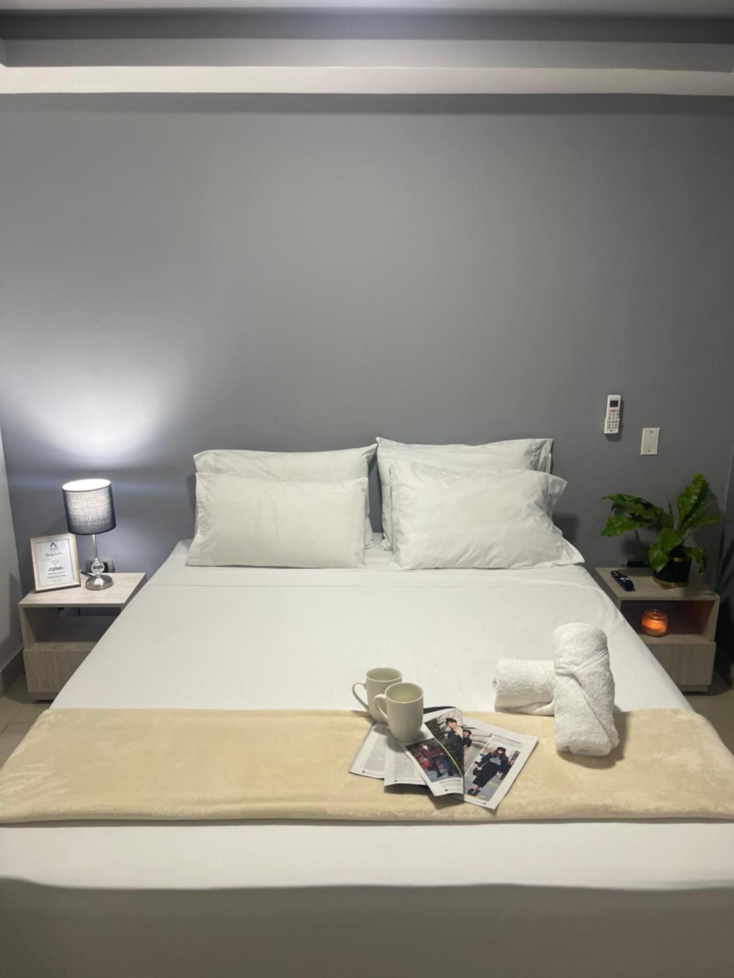 110 Loft Aparthotel Cali Exterior photo